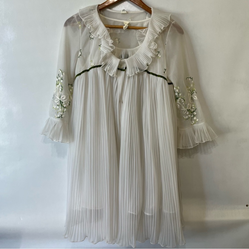 Vintage Eyeful by the flaums Nightgown Set